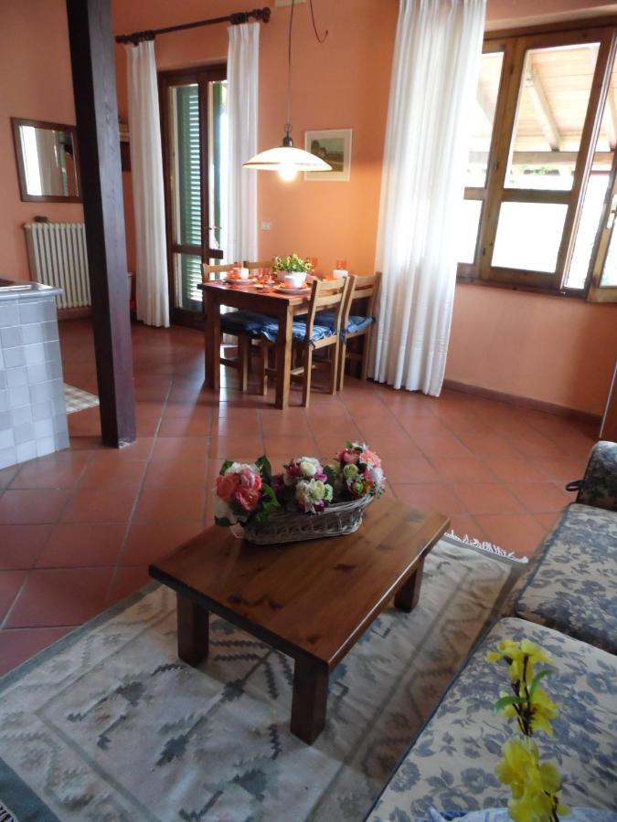 Casa Vacanze Casa Italia Lamporecchio Esterno foto